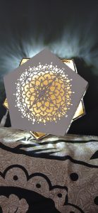 caja con led decorativa